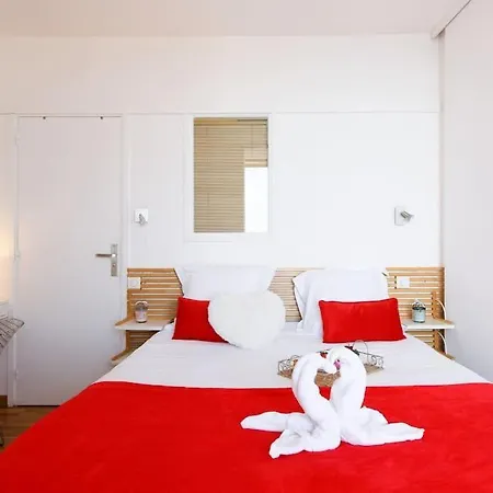Romantic Yourhosthelper Saint-Raphael (Var)